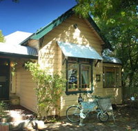 Leura Lady - QLD Tourism