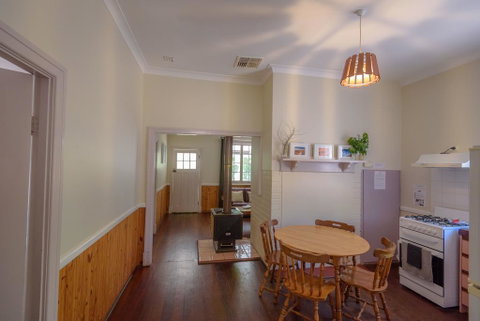 Lewana Cottages - QLD Tourism 3
