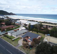 LIFES A BEACH 1 - QLD Tourism
