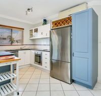 Lilyfield Apartments - Two Bedroom Apartment - QLD Tourism