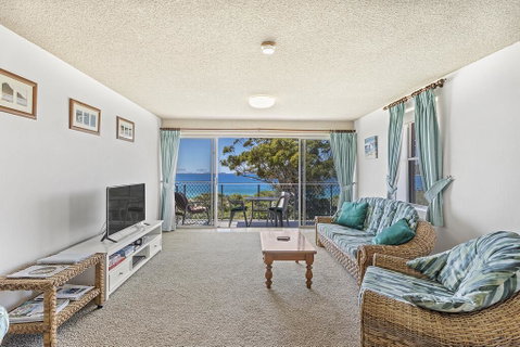 Luskin Lodge, Unit 10/29 Weatherly Close - QLD Tourism 3