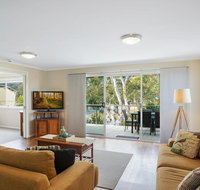 Luxury Boardwalk Apartment - Unit 7 - QLD Tourism