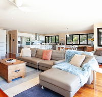 Luxury Family Entertainer Minutes From Manly Beach - QLD Tourism