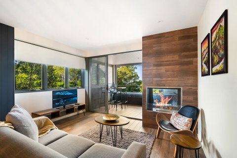 Luxury Hinterland Retreat - Family Suite With Hinterland And Ocean Views - QLD Tourism 0