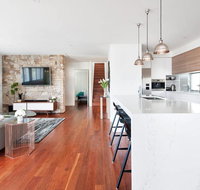 Luxury in Corlette - 4 Drungall Ave - QLD Tourism