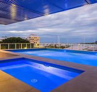 Luxury Waterfront Escape On The Harbour 315 - QLD Tourism