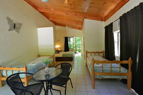 Lync Haven Rainforest Retreat - Queensland Tourism 2