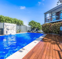 Lyrona - 3/35 Avocet Parade