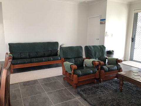 M & T's Waterfront Bed & Breakfast - QLD Tourism 2