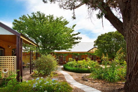 Motel Maldon - QLD Tourism 3