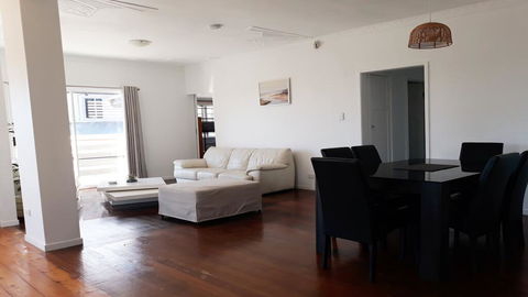 Maple Villa - QLD Tourism 2