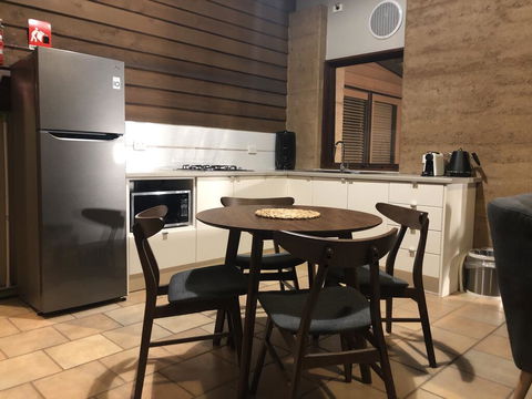 Marima Cottages - Queensland Tourism 1