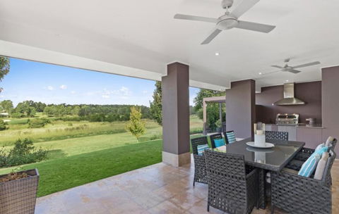 Marin - Queensland Tourism 1