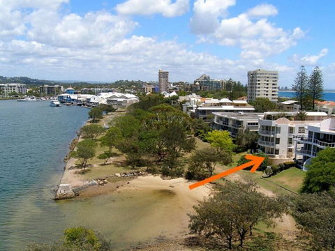 Mariner Cove 1 - 2 BDRM Apt On Parkyn Pde - Queensland Tourism 0