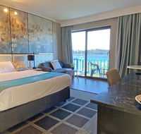 Mariners on the Waterfront - Queensland Tourism