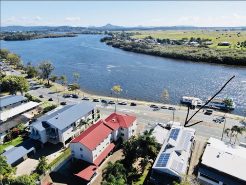 Maroochy River Apartment - QLD Tourism 0