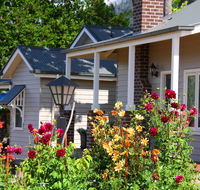 Marysville Garden Cottages - Queensland Tourism