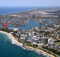 Maui 6 - 2 BDRM Apt on Parkyn Pde - Queensland Tourism