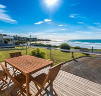 MAVI BEACH HOUSE - beachfront wifi views - QLD Tourism