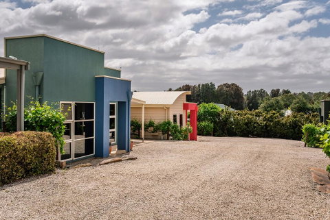Mclaren Vale Studio Apartments - QLD Tourism 2
