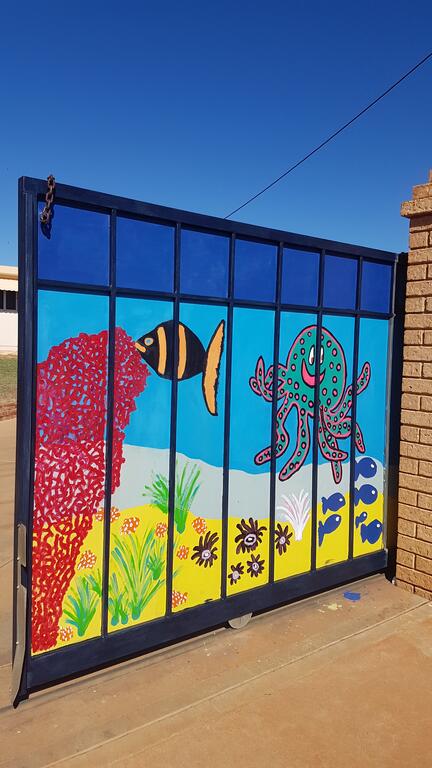 Meekatharra Outback Beach House - QLD Tourism 1