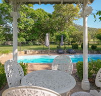 Meerea Country Estate adjoining Wollombi National Park - QLD Tourism