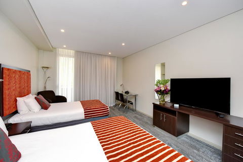 Mercure Centro Port Macquarie - QLD Tourism 1