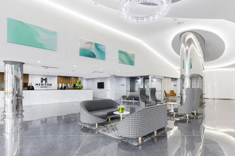 Meriton Suites Southport - QLD Tourism 1