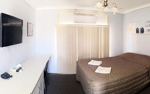 Merredin Olympic Motel - Queensland Tourism 1