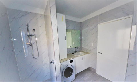 MERRIFIELD Foothill Suites - RELAXING LIFETYLE CHOICE - Queensland Tourism 1