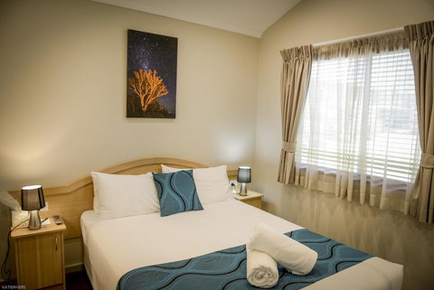 Merry Beach Caravan Park - QLD Tourism 0