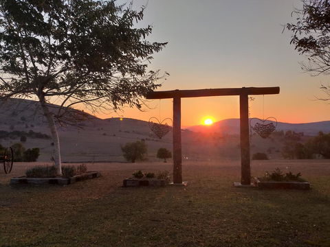 Milford Country Cottages - QLD Tourism 0