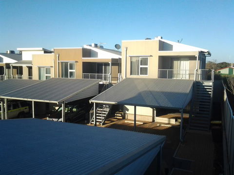 Millenium Apartments - Queensland Tourism 0