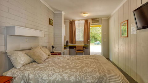 Millers Cottage Motel - QLD Tourism 2