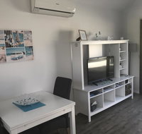 Mindarie Beach Studio - QLD Tourism