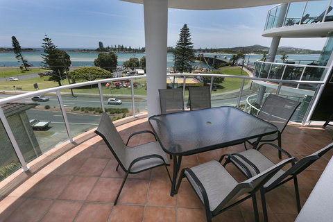 Mirage, Unit 502 6-8 Manning Street - QLD Tourism 3