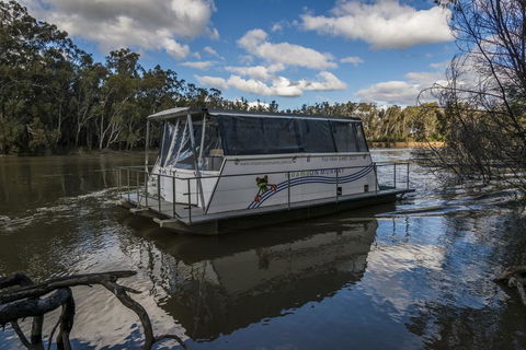 Moama On Murray Houseboats - QLD Tourism 2