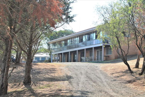 Most Affordable Holiday Home Toowoomba - QLD Tourism 0