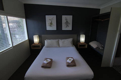 Motel Melrose - QLD Tourism 1