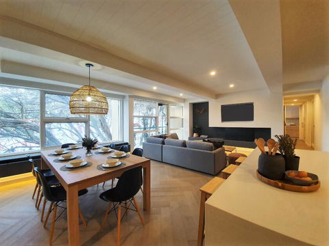 Mt Buller Chalet Hotel & Suites - QLD Tourism 3