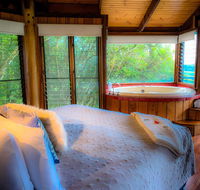 Mt Quincan Crater Retreat - QLD Tourism