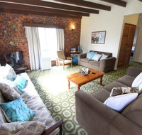 Muller's Cottage at Hat Head Pet Friendly - QLD Tourism