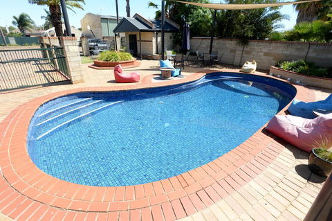 Mulwala Paradise Palms Motel - QLD Tourism 2