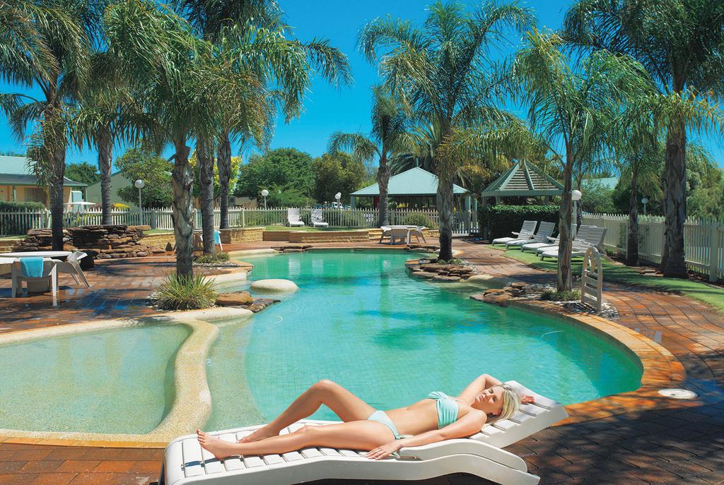 Mellool ACT QLD Tourism