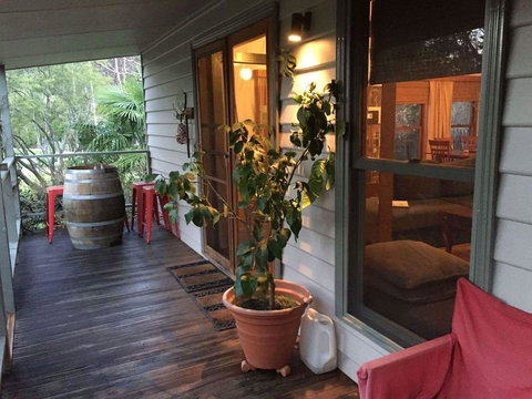 Mystic View Cottage - Queensland Tourism 0