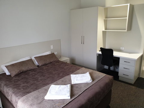 Naracoorte Hotel Motel - QLD Tourism 0
