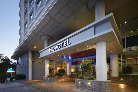 Novotel Perth Langley - QLD Tourism 13