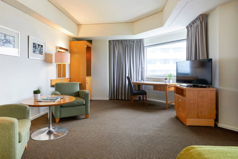 Novotel Perth Langley - QLD Tourism 24