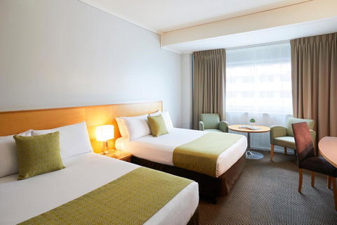 Novotel Perth Langley - QLD Tourism 23