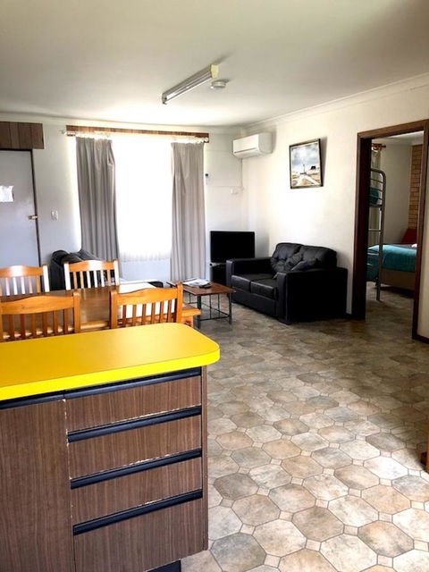 Augusta Escape Holiday Units - Queensland Tourism 21